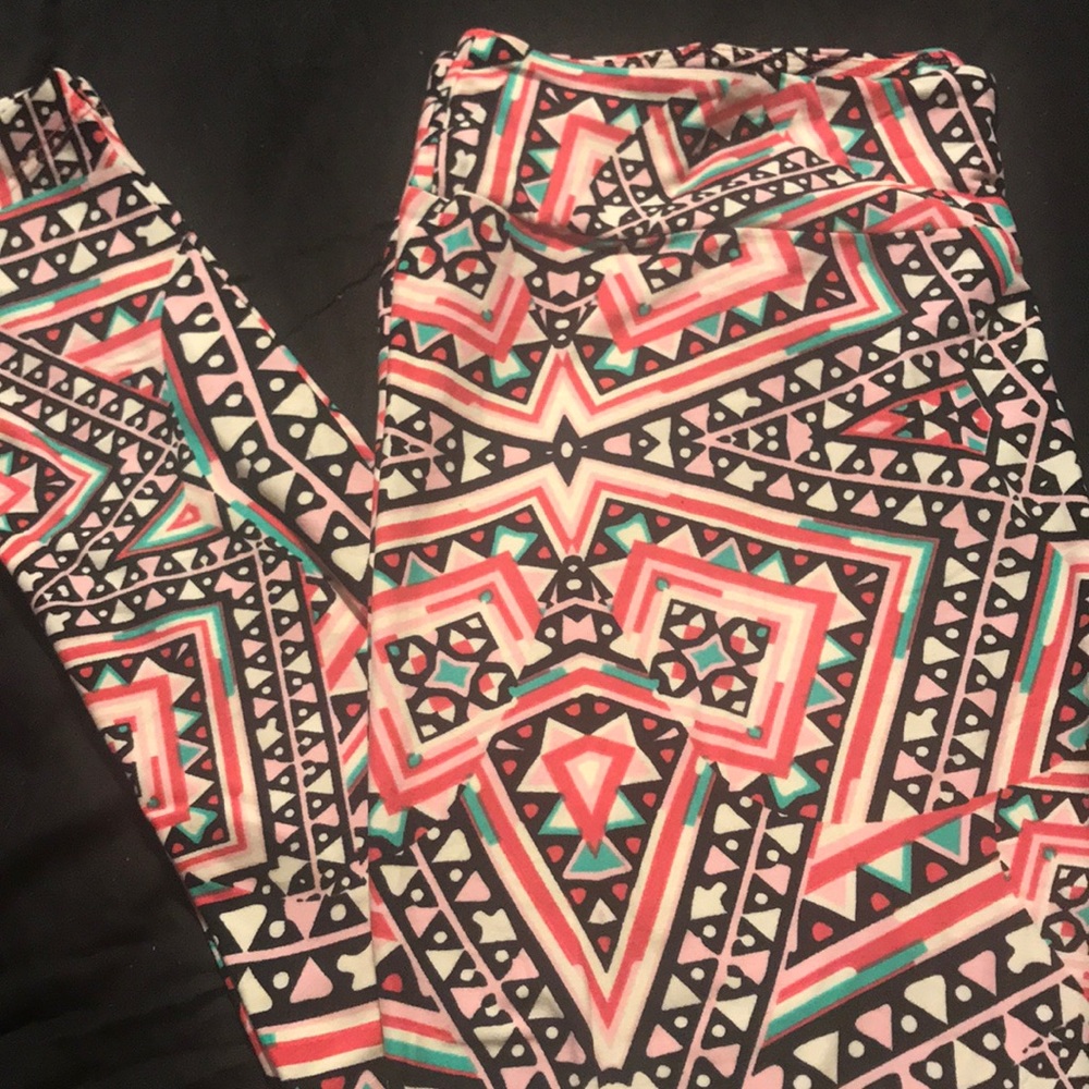 LuLaRoe TC Leggings